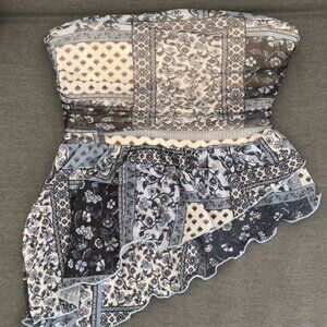 Asymmetrical Flowy Blue Patterned Tube Top